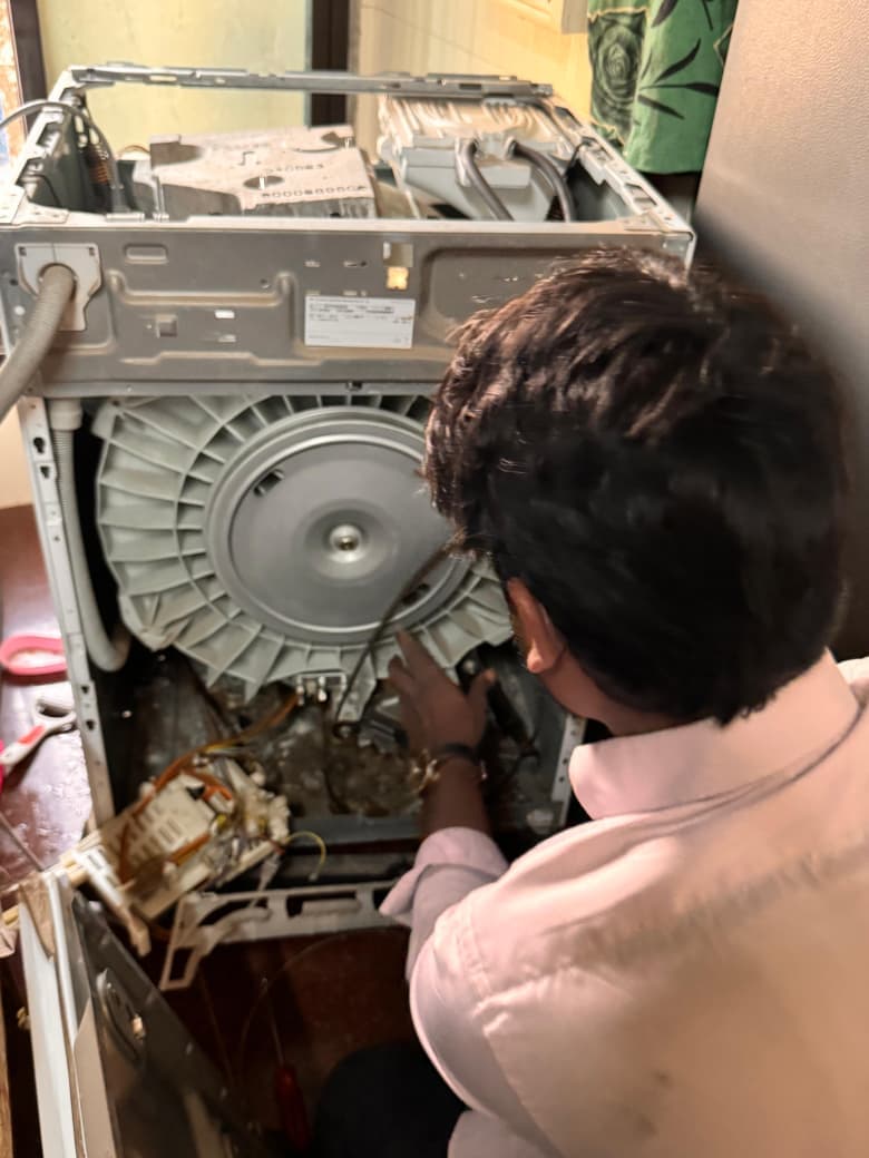 Professional washing machine repair service in Mumbai
